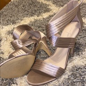 Champagne satin heel
